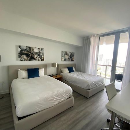 הלנדל ביץ' Studio 2Bed Beach Apmt With Amazing Views 30B מראה חיצוני תמונה