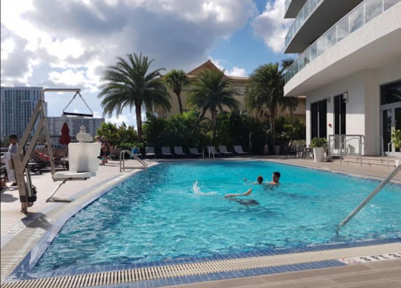 הלנדל ביץ' Studio 2Bed Beach Apmt With Amazing Views 30B מראה חיצוני תמונה