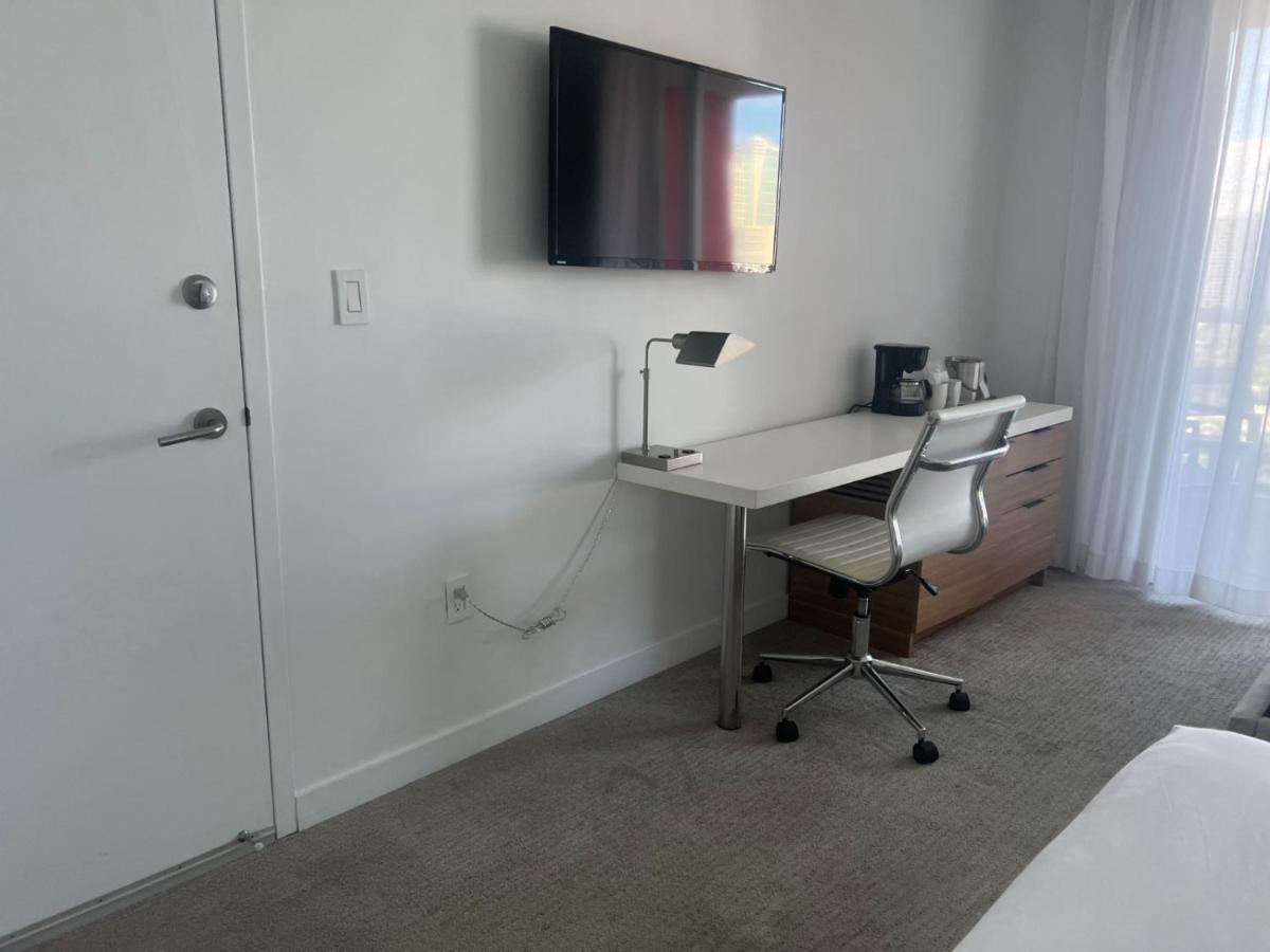 הלנדל ביץ' Studio 2Bed Beach Apmt With Amazing Views 30B מראה חיצוני תמונה